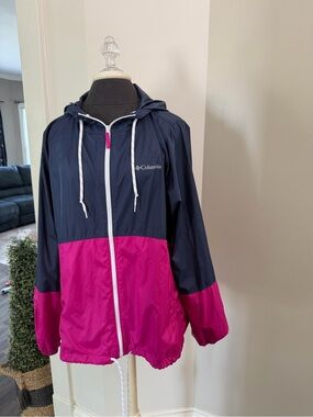 Columbia Womens Navy & Pink Hooded Windbreaker Jacket Size L